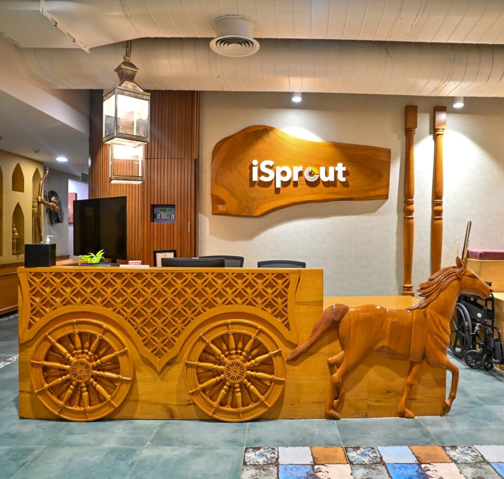 iSprout My Home Twitza