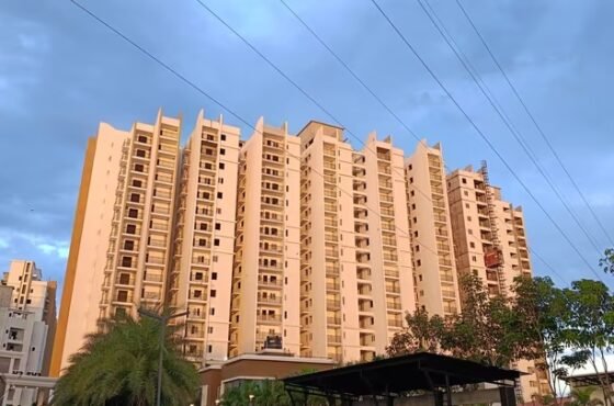 SMR Vinay Heights